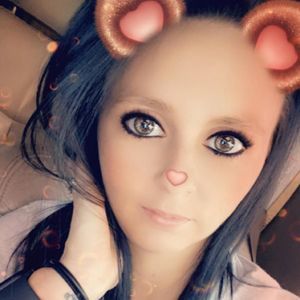 Meet your Posher, Angela n dakota